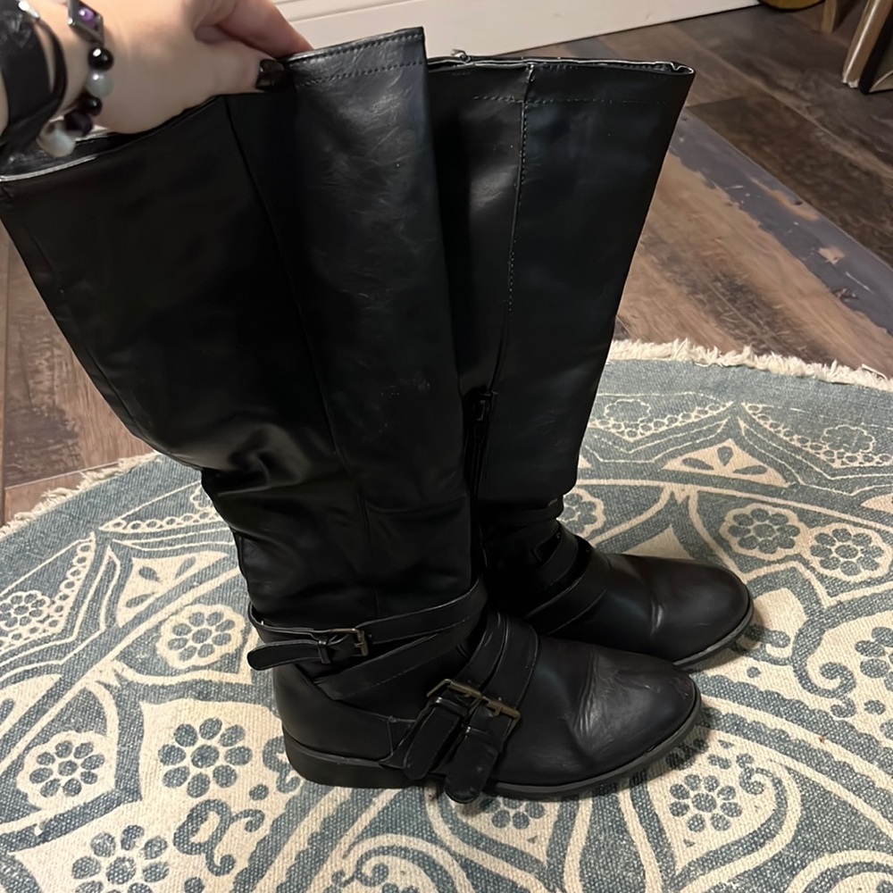 Bamboo Knee High Boots Size 9